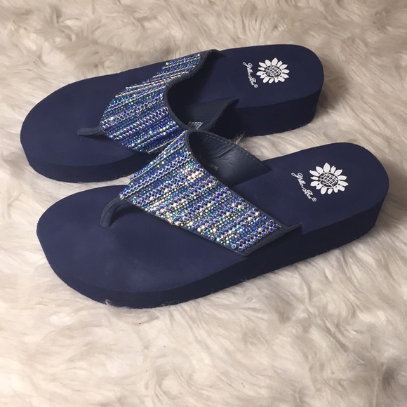 navy blue flip flops with bling